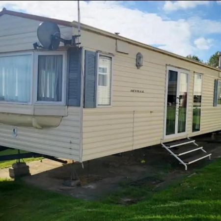 2 Bedroom Caravan With Sea Views Eastchurch المظهر الخارجي الصورة
