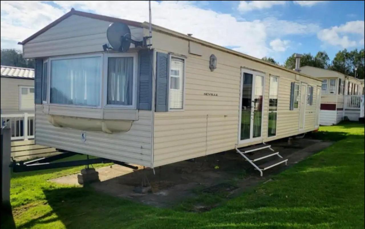 2 Bedroom Caravan With Sea Views Eastchurch المظهر الخارجي الصورة